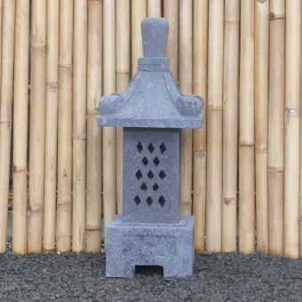 Japanese style Garden Lantern, made from Andesit Stone. Multipart. 75 cm Height, Roof is 30 cm width. 